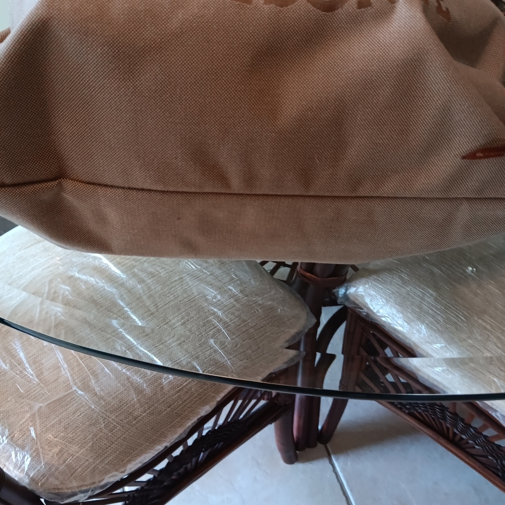 LI Bisonte Handbag - Picture 8 of 11